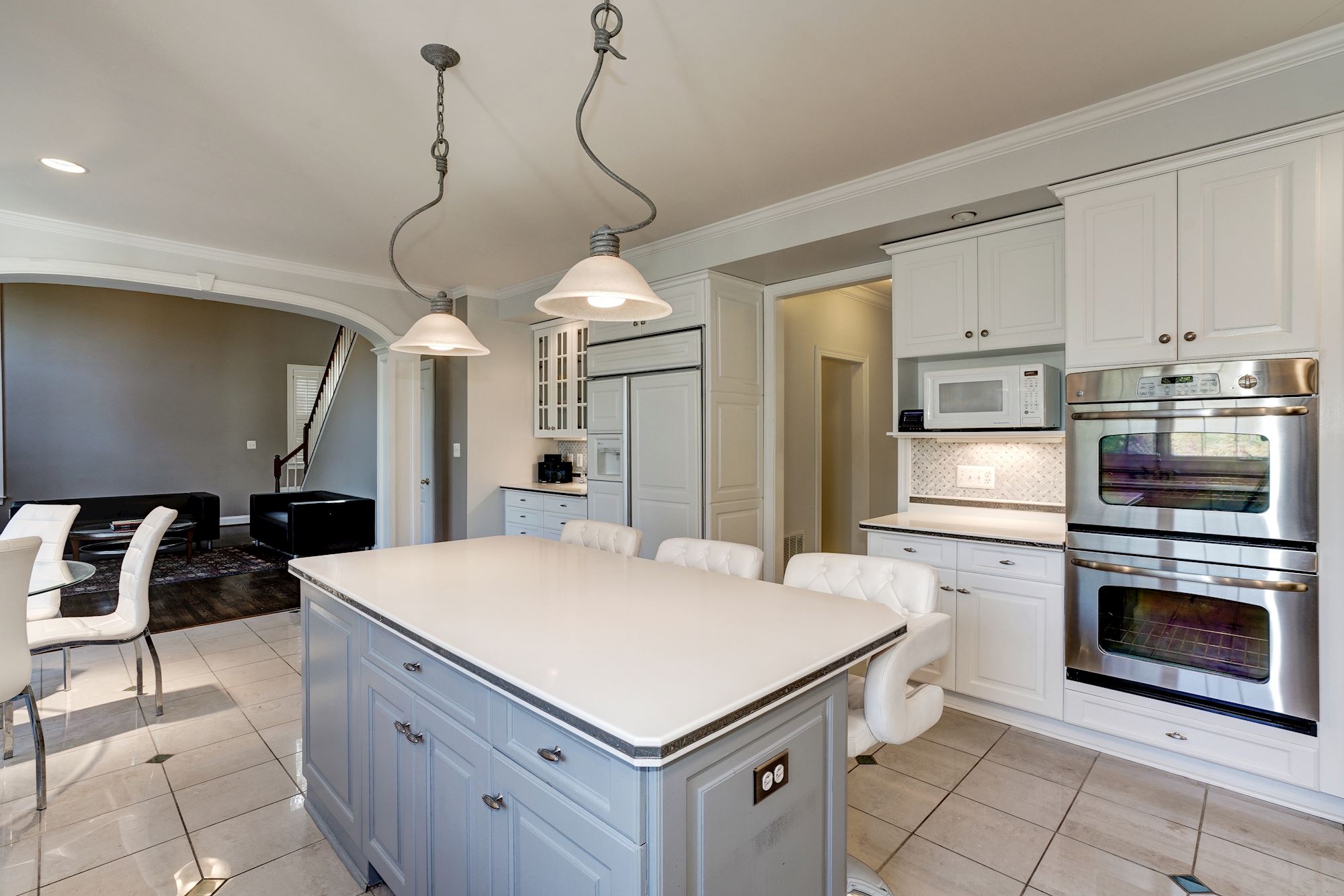 Colonial Home in Sully Estates